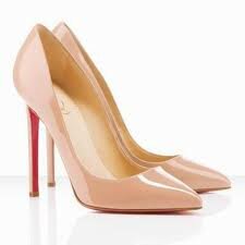 туфли бежевые лабутен фото