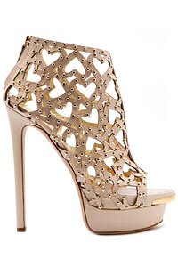 модные кружевные туфли 2013