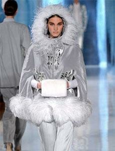 модные меховые аксессуары 2014 фото